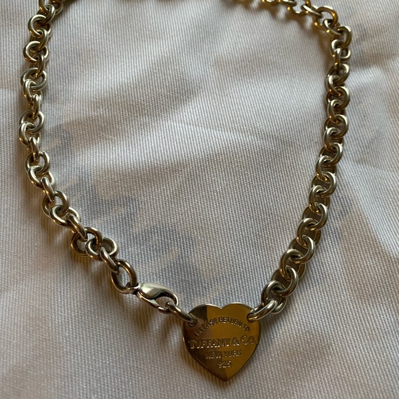 Tiffany & Co Heart Tag Chain Link Choker Necklace - Picture 6 of 6